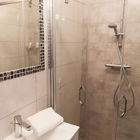 Апартаменти Fiszer 1 & 2