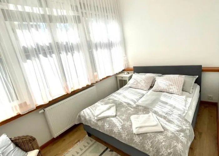 Apartment Fiszer 1 & 2 *